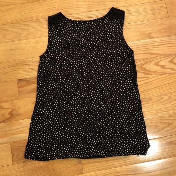 Loft Top - Picture 2 of 7